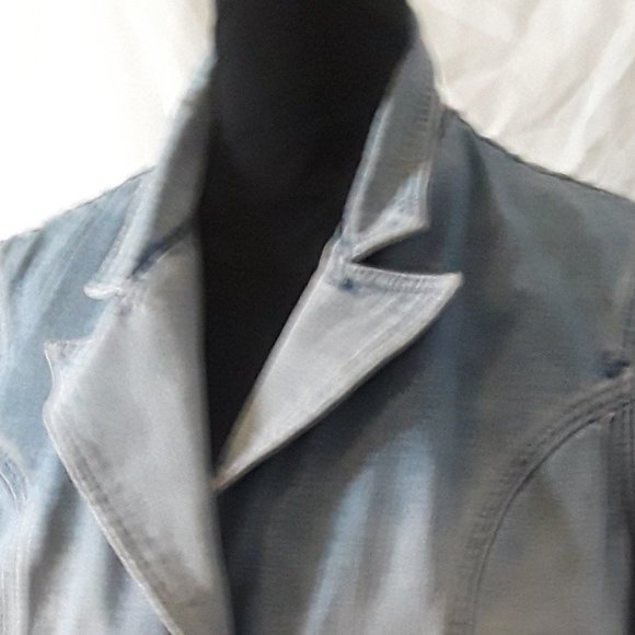 Mossimo Distressed Denim Short Sleeve Jacket XXL - Picture 2 of 4